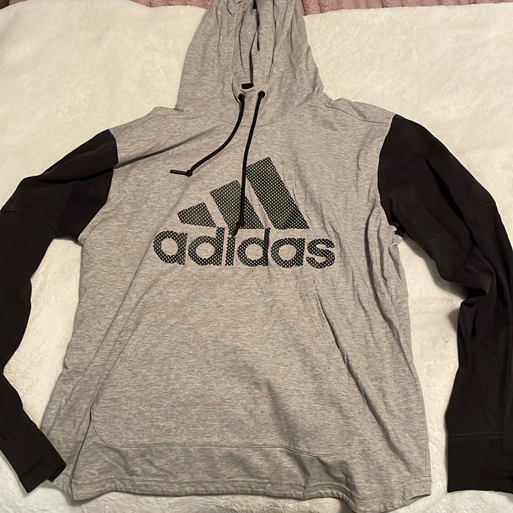 Men’s sweatshirt